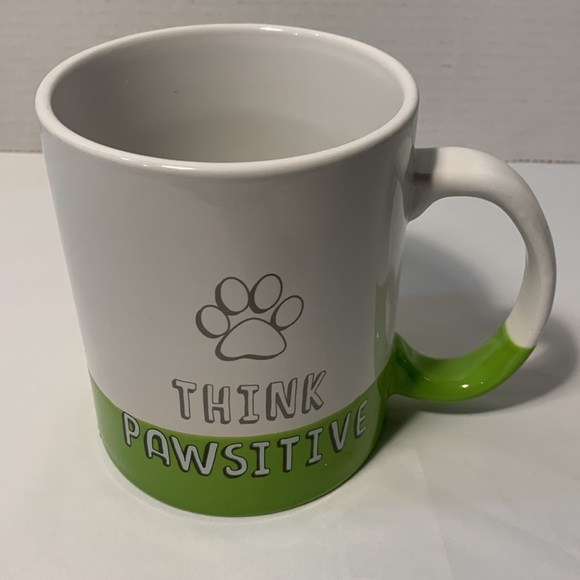 Extra large dog lovers coffee mug. Says THINK PAWSITIVE. 32 ounces - Picture 2 of 7
